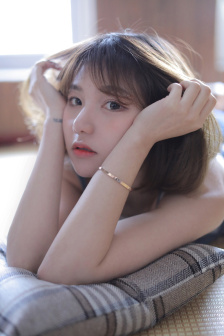 红尘客栈mv女主角
